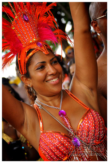 kadooment_day_2011_pt3-261