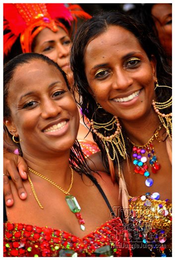 kadooment_day_2011_pt3-262