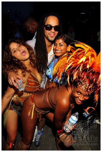 miami_carnival_2011_part2-158