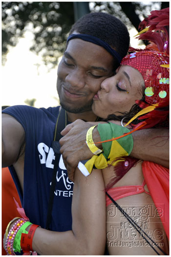 miami_carnival_2011_part3-216