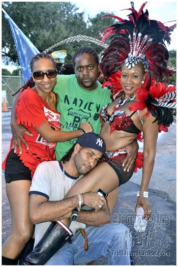 miami_carnival_2011_part3-240