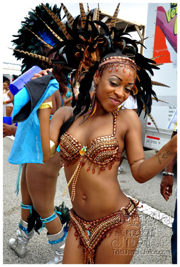 miami_carnival_2011_part4-235