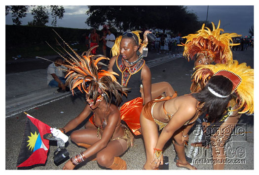 miami_carnival_2011_part4-255