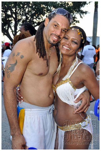 miami_carnival_2011_part5-161