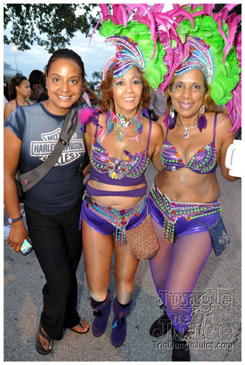 miami_carnival_2011_part5-201