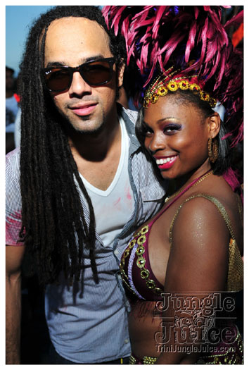 miami_carnival_2011_part8-171