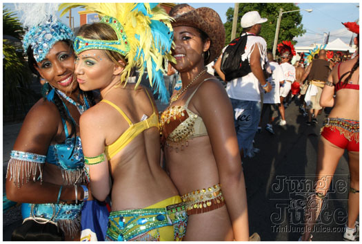 cayman_carnival_2011_part2-195