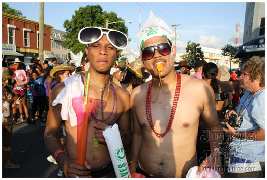 cayman_carnival_2011_part2-210