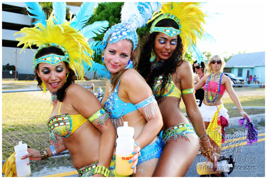cayman_carnival_2011_part2-213