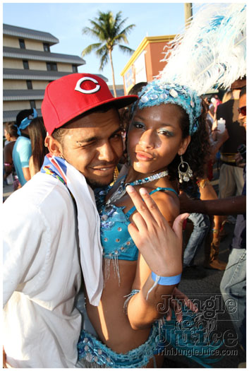 cayman_carnival_2011_part2-215