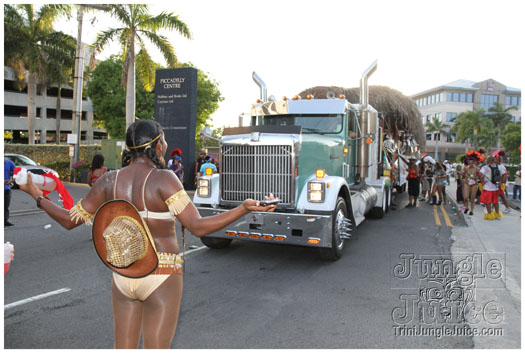 cayman_carnival_2011_part2-226