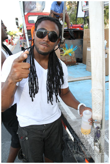 cayman_carnival_2011_part2-229