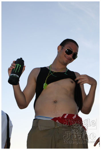 cayman_carnival_2011_part2-244
