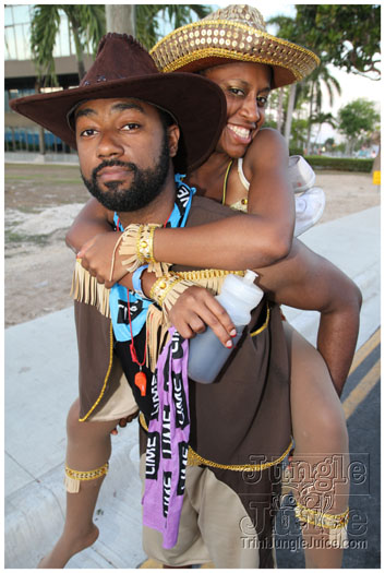 cayman_carnival_2011_part2-249