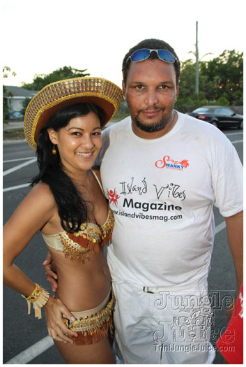 cayman_carnival_2011_part2-253