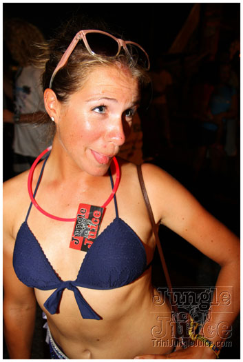 cayman_carnival_2011_part2-275
