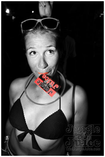 cayman_carnival_2011_part2-277