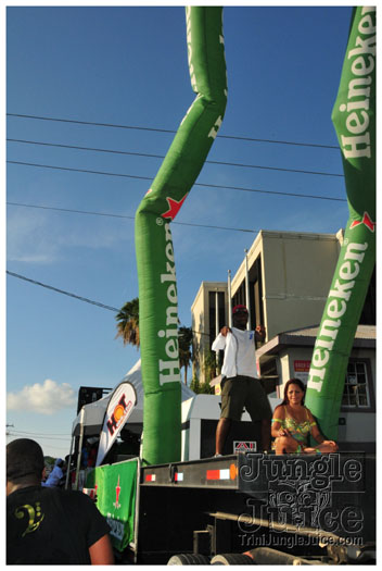 cayman_carnival_2011_part3-166