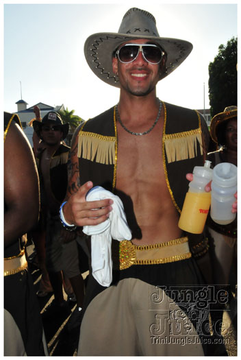 cayman_carnival_2011_part3-188