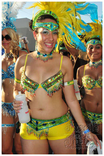 cayman_carnival_2011_part3-206