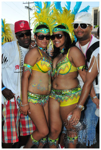 cayman_carnival_2011_part3-209
