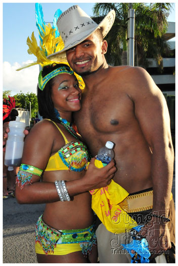 cayman_carnival_2011_part3-237
