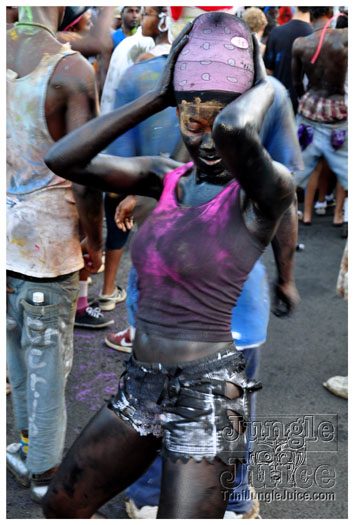 spicemas_jouvert_2011_pt1-197