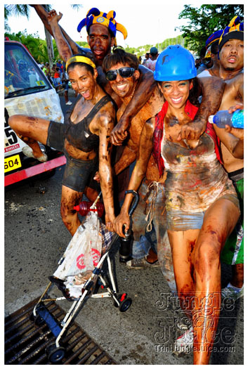 spicemas_jouvert_2011_pt1-200