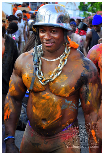 spicemas_jouvert_2011_pt1-238