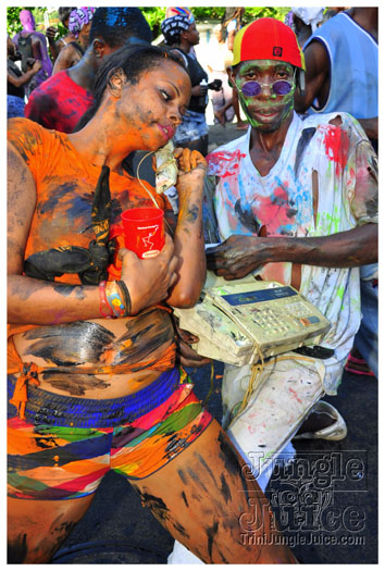 spicemas_jouvert_2011_pt1-258