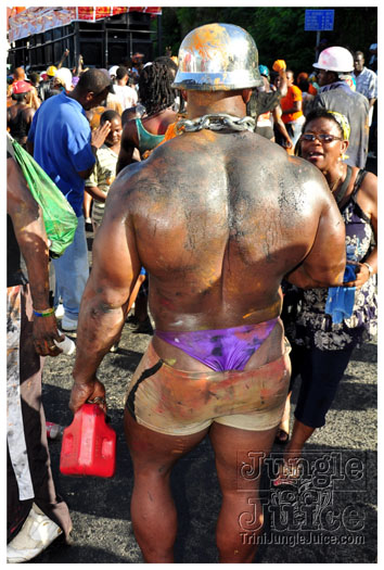 spicemas_jouvert_2011_pt1-287