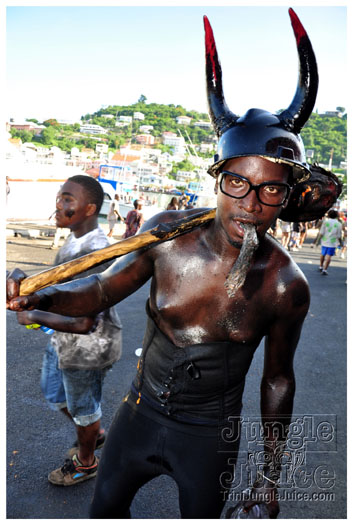 spicemas_jouvert_2011_pt1-297