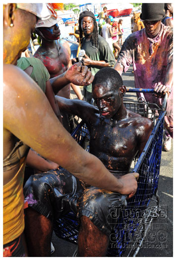 spicemas_jouvert_2011_pt1-305