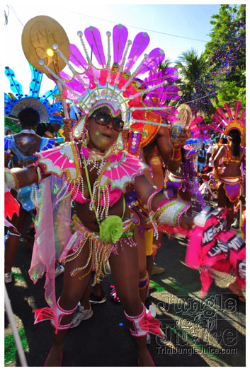 grenada_carnival_tues_2011_pt1-161