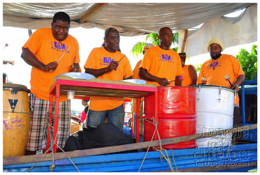 grenada_carnival_tues_2011_pt1-186