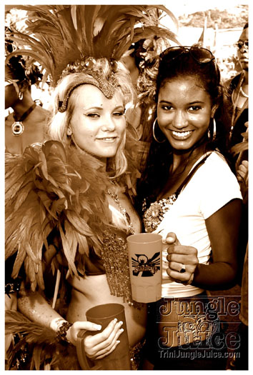 grenada_carnival_tues_2011_pt1-205