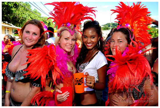 grenada_carnival_tues_2011_pt1-206