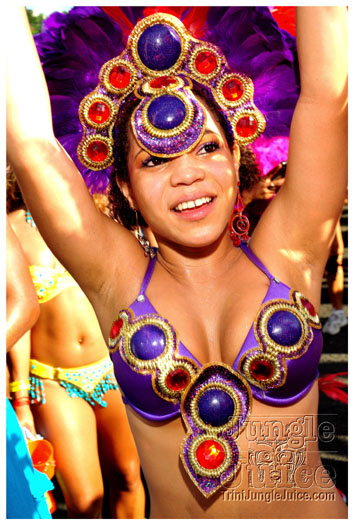 grenada_carnival_tues_2011_pt1-224