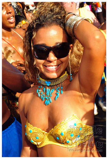 grenada_carnival_tues_2011_pt1-225