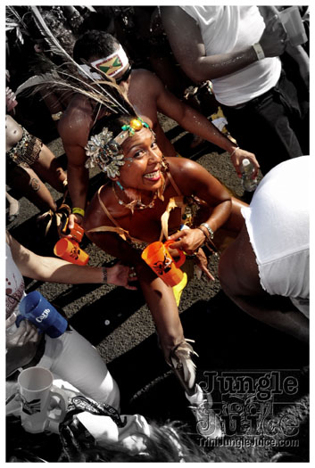 grenada_carnival_tues_2011_pt1-237