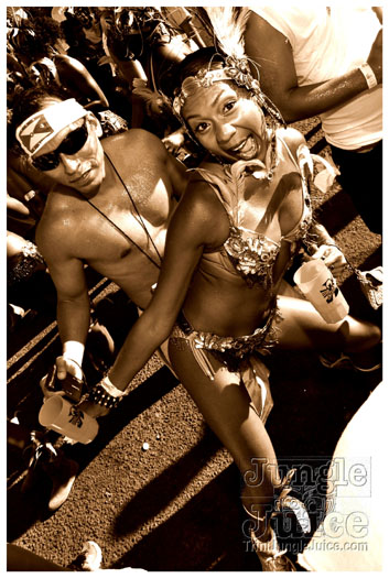 grenada_carnival_tues_2011_pt1-238