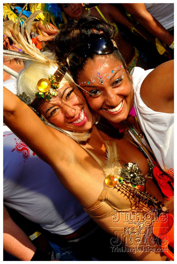 grenada_carnival_tues_2011_pt1-276
