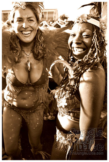 grenada_carnival_tues_2011_pt1-295