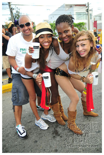 bacchanal_ja_roadmarch_2011_pt4-212