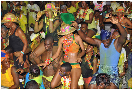 beach_jouvert_2011-203