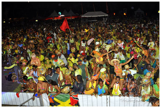 beach_jouvert_2011-210