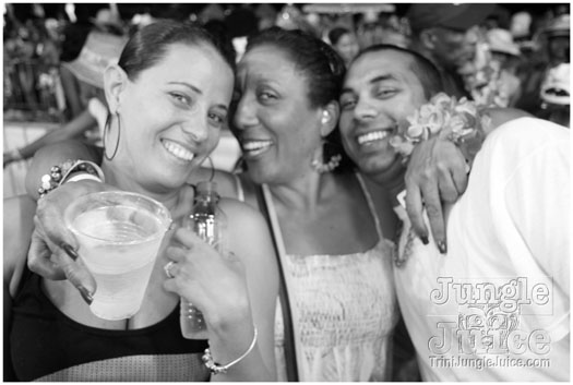 beach_jouvert_2011-309