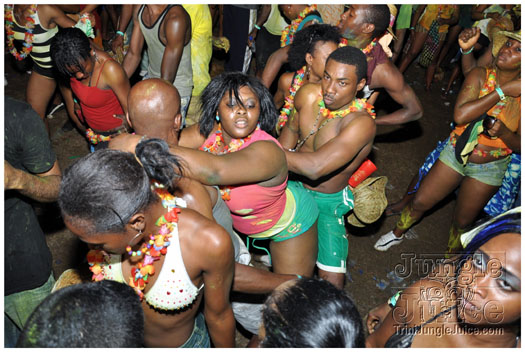 beach_jouvert_2011-333