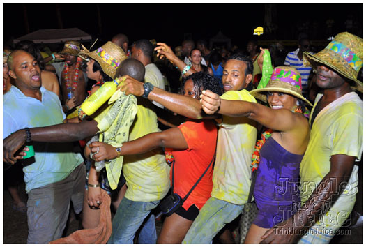 beach_jouvert_2011-337