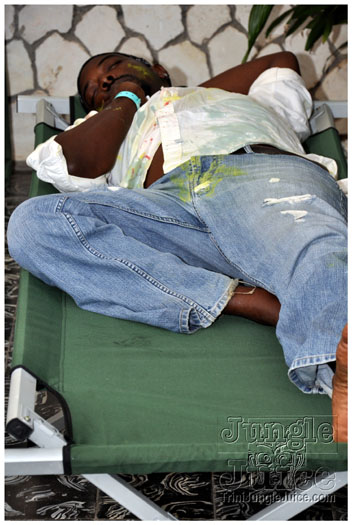 beach_jouvert_2011-380
